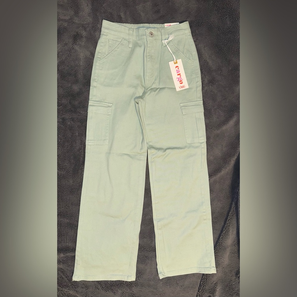YMI Girl The Millie Cargo Pants in Light Green, Size 14